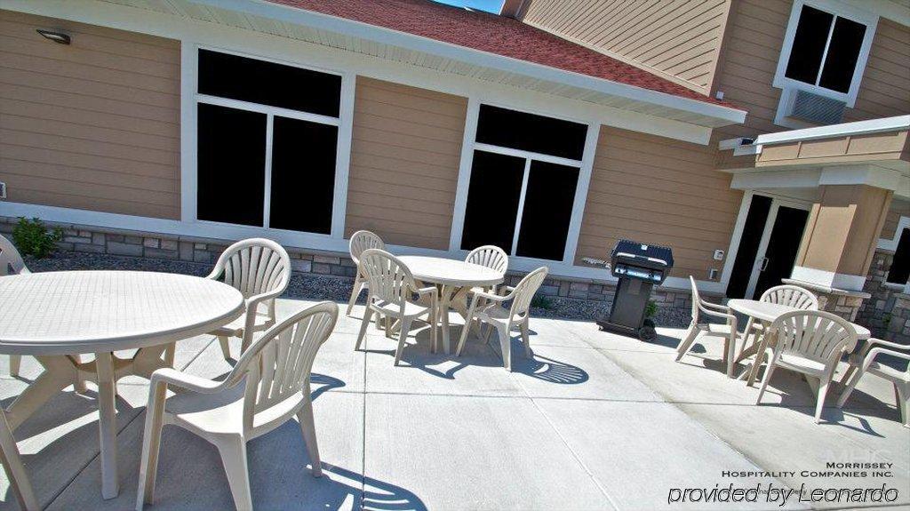 American Inn & Suites Parkers Prairie Restaurant foto