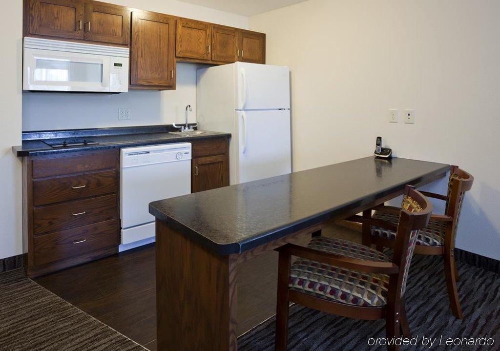 American Inn & Suites Parkers Prairie Buitenkant foto